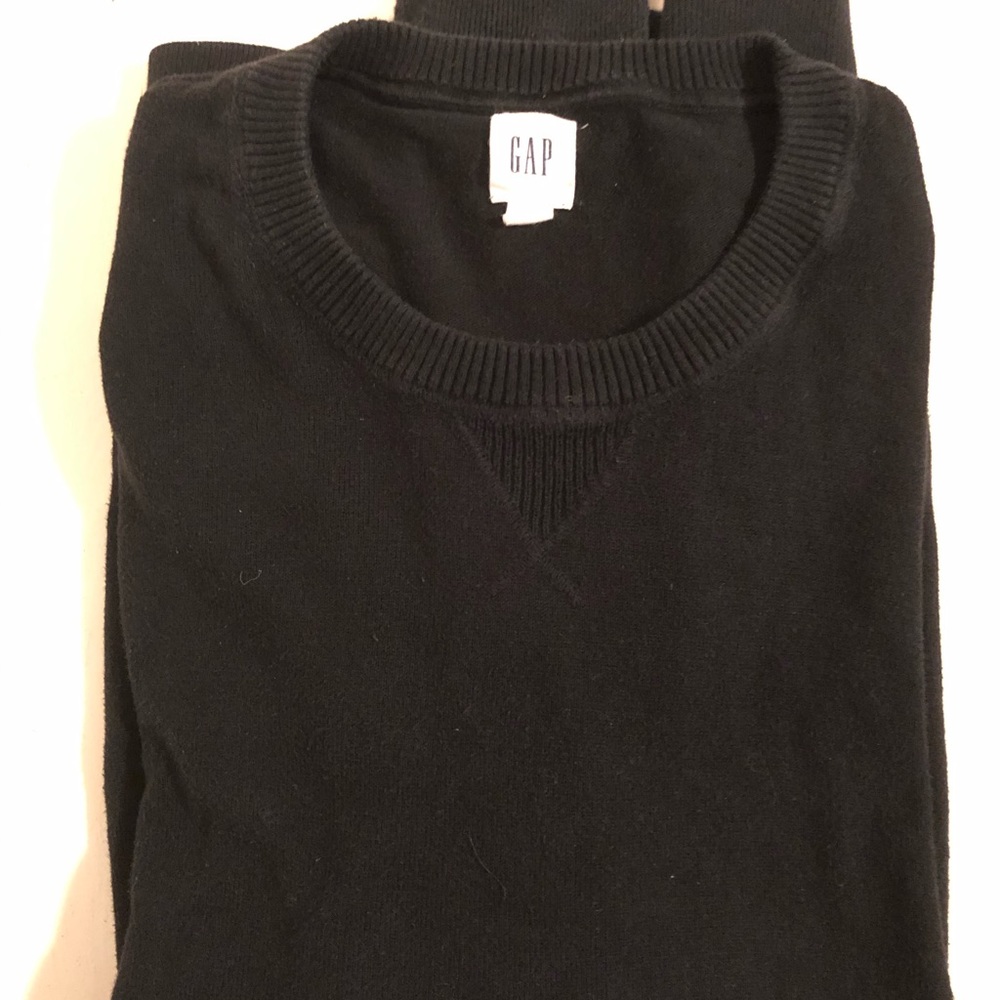 Black Crew Neck Sweater